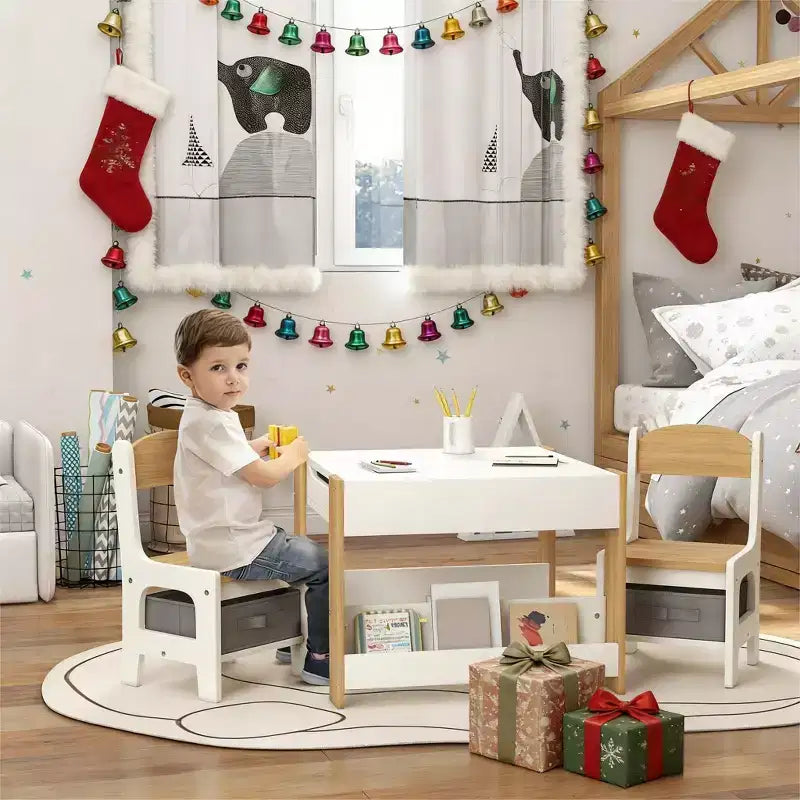 Set da Tavolo e Sedie 2-in-1 per Bambini in Legno Naturale con Lavagna e Contenitore, 3 Pezzi per Età 3+