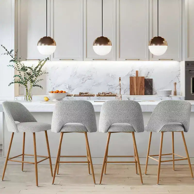 Sgabelli da bar bassi in boucle beige/grigio, set da 4
