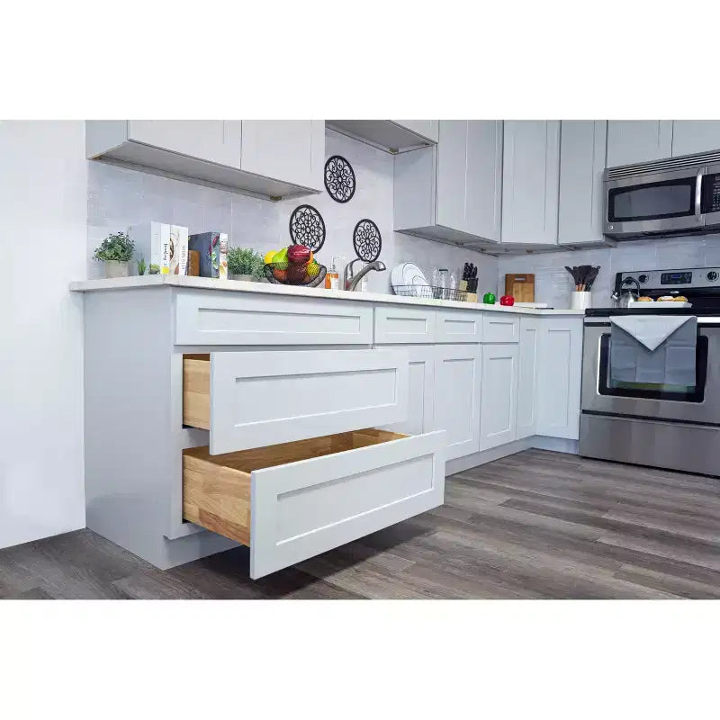 Mobile base per cucina Shaker grigio tortora con anta, 24"L x 18"A x 12"P