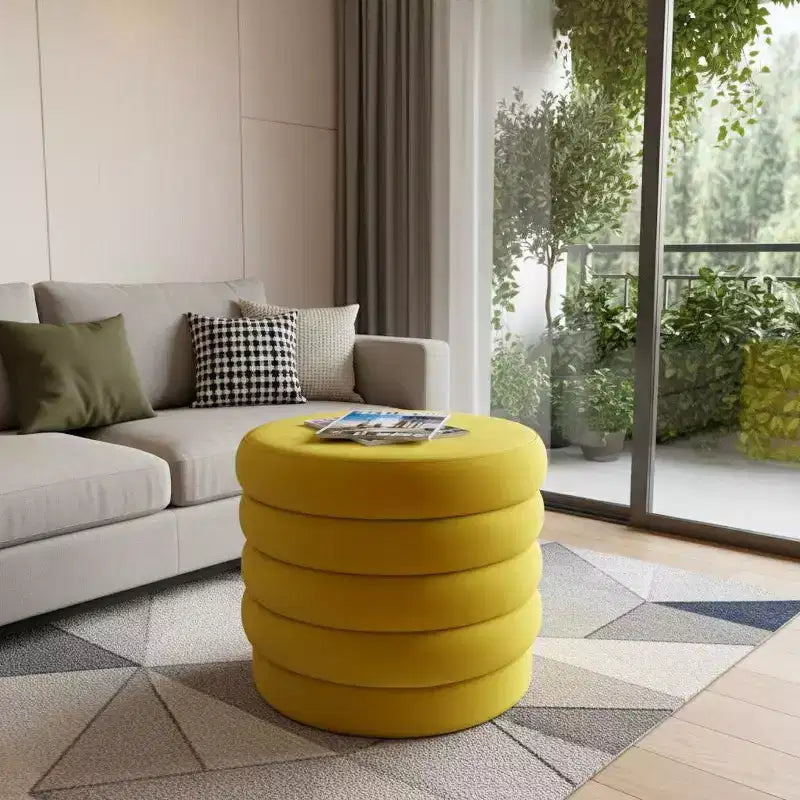 Pouf rotondo trapuntato in velluto giallo, 1 posto