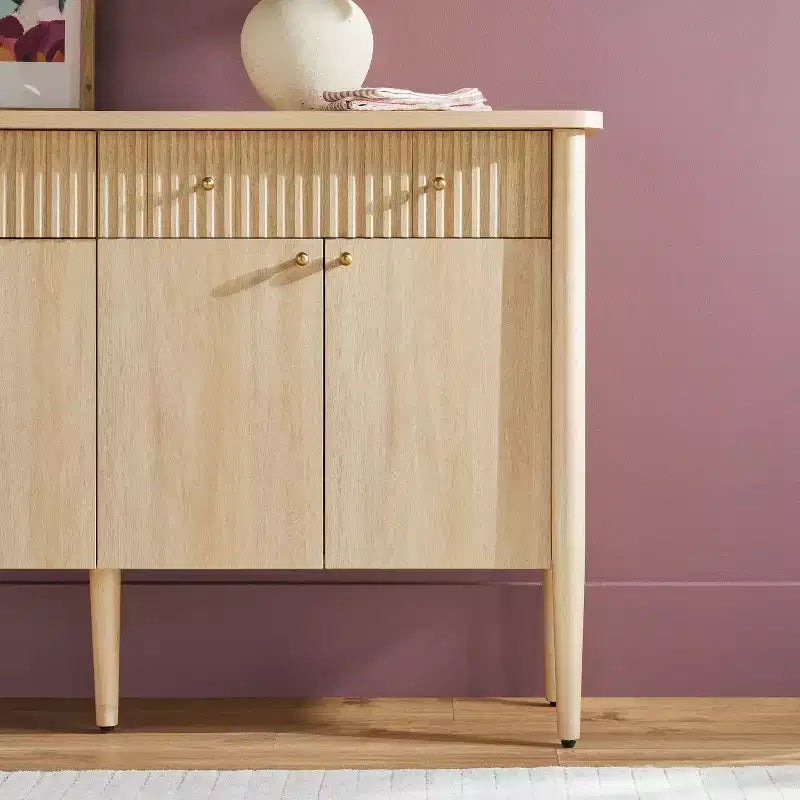 Credenza a Buffet Scanalata da 58" – Rovere Coastal / Rovere Marrone Scuro