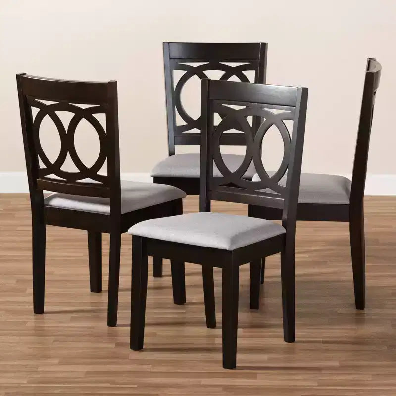 Sedie da pranzo imbottite grigie con schienale intagliato, set da 4
