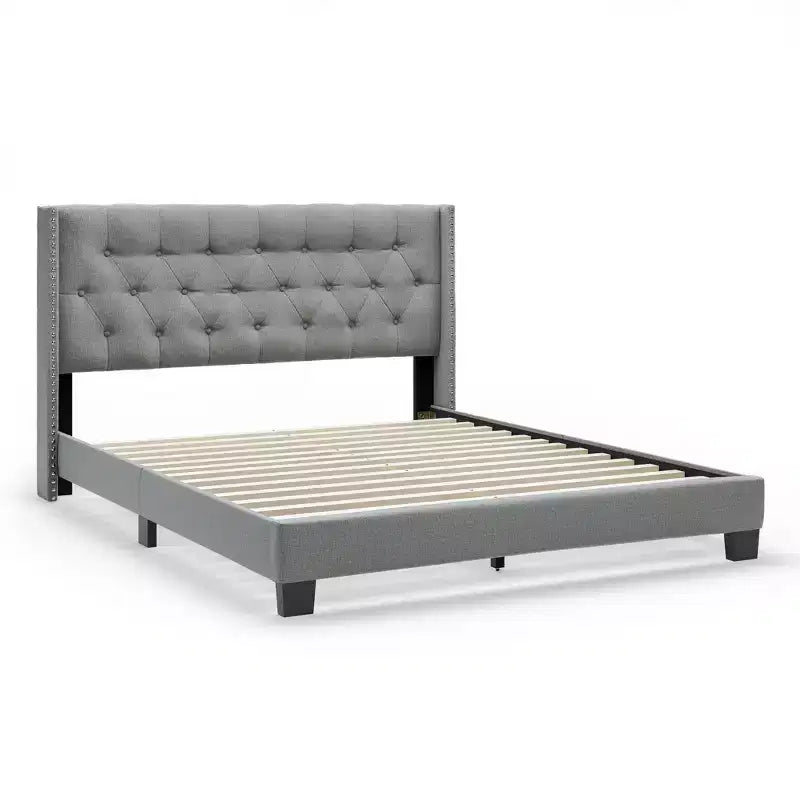 Letto matrimoniale/king-size imbottito con testiera ad ali, lino neutro
