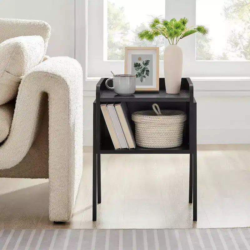 Tavolino nero/noce stile Mid-Century con scomparto aperto, 1 pezzo