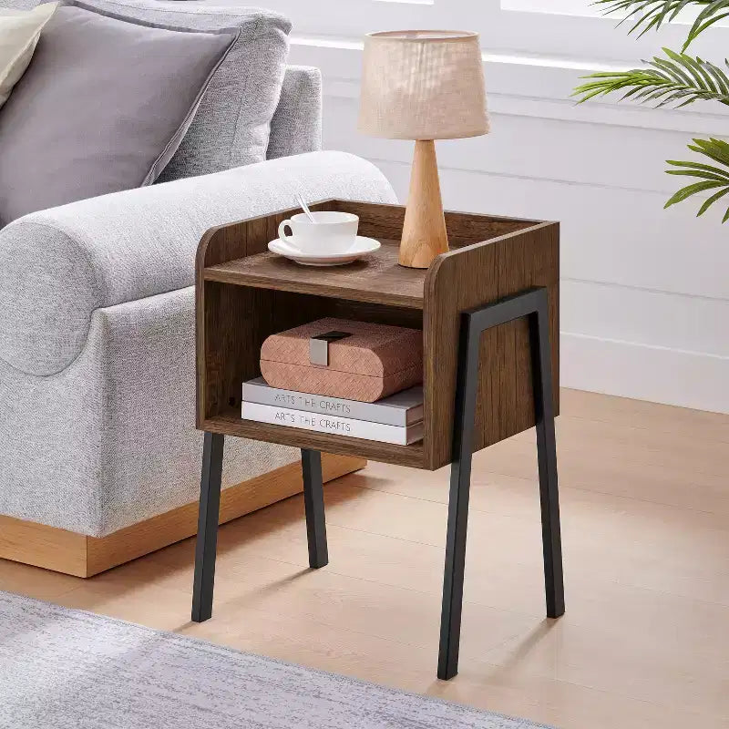 Tavolino nero/noce stile Mid-Century con scomparto aperto, 1 pezzo