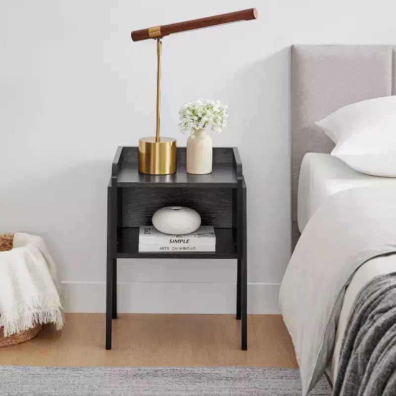 Tavolino nero/noce stile Mid-Century con scomparto aperto, 1 pezzo