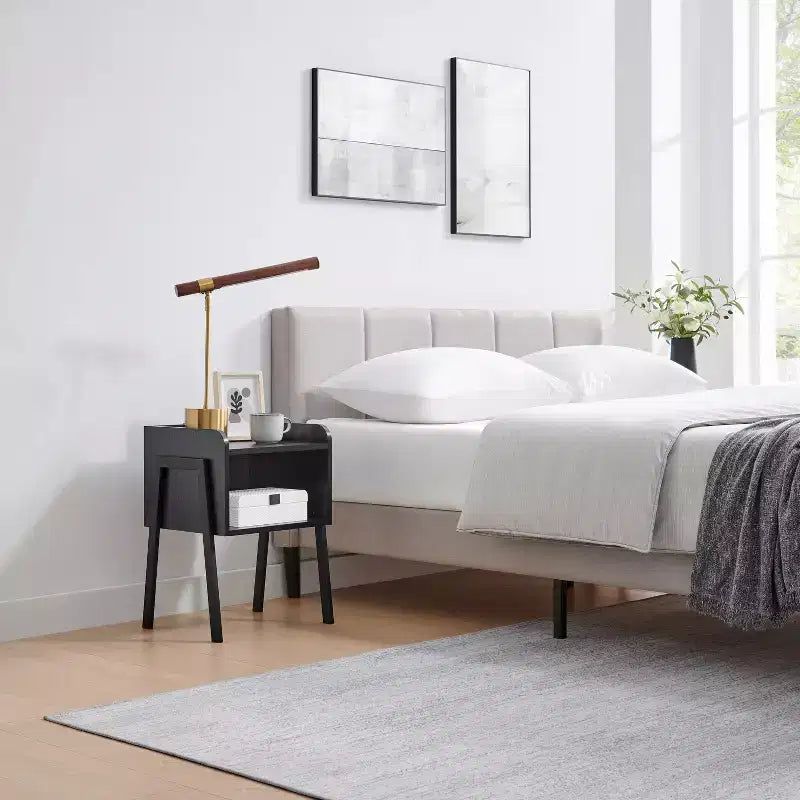 Tavolino nero/noce stile Mid-Century con scomparto aperto, 1 pezzo